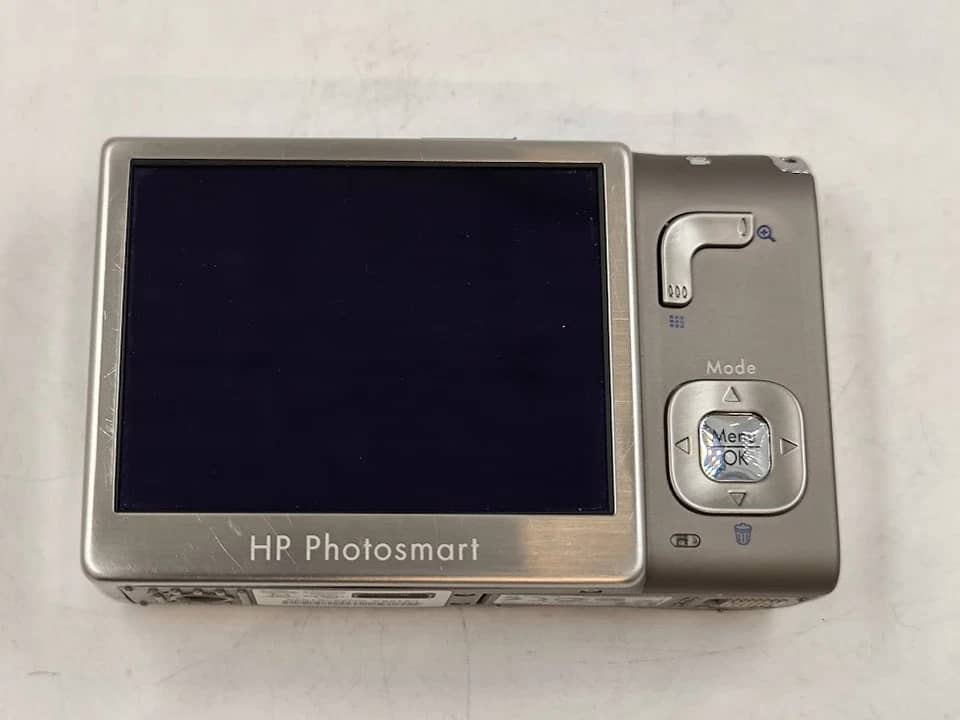 HP Photosmart R967 Digital Cameras Silver Used - Good