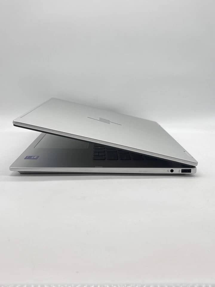 HP OmniBook 7 Flip Computers 1TB 16GB New