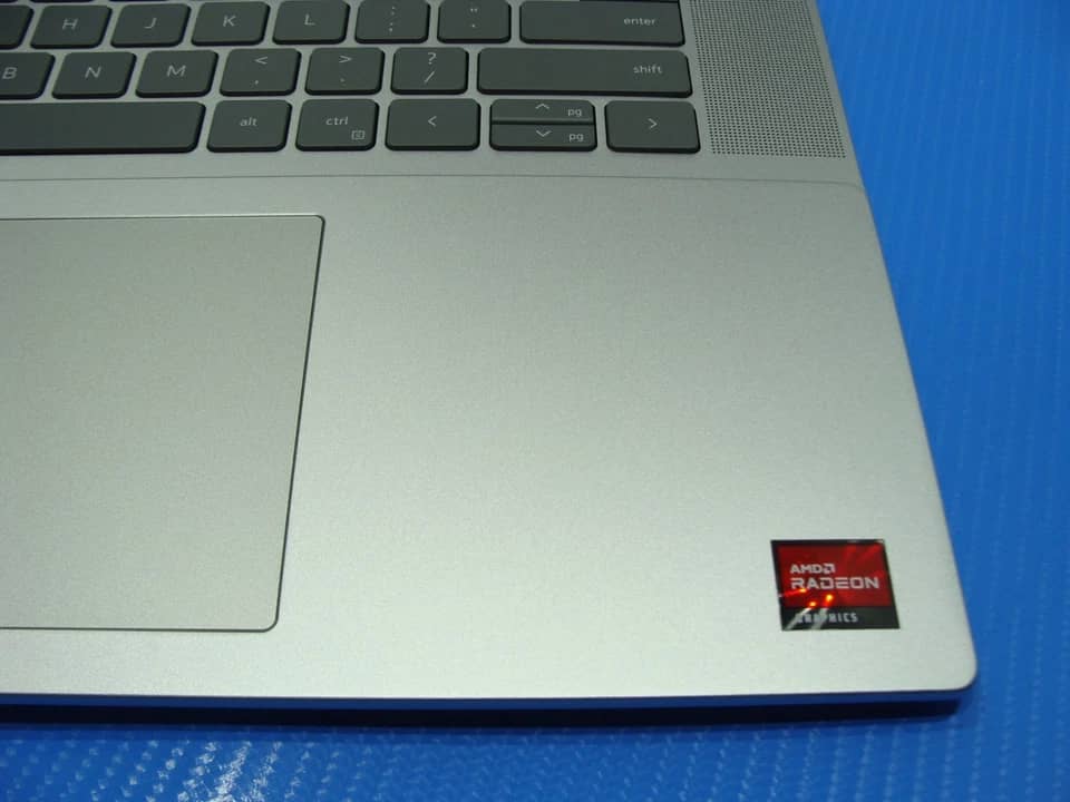Dell Inspiron 16 5635 Computers 1TB 16GB Used - Good