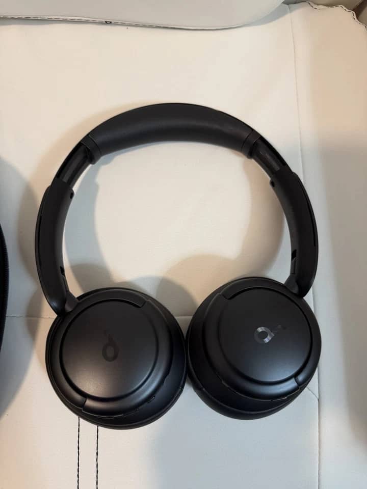 Soundcore Life Q35 Headphones & Earbuds Pink Used - Good