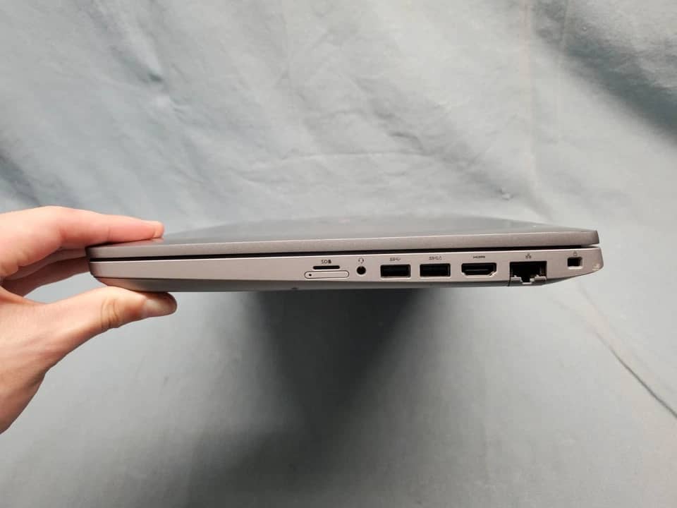 Dell Inspiron 3555 Computers 256GB 16GB Used - Good