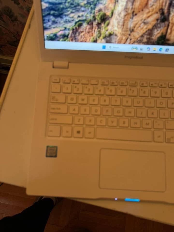ASUS Vivobook MJ401TA Computers 120GB 4GB Used - Good