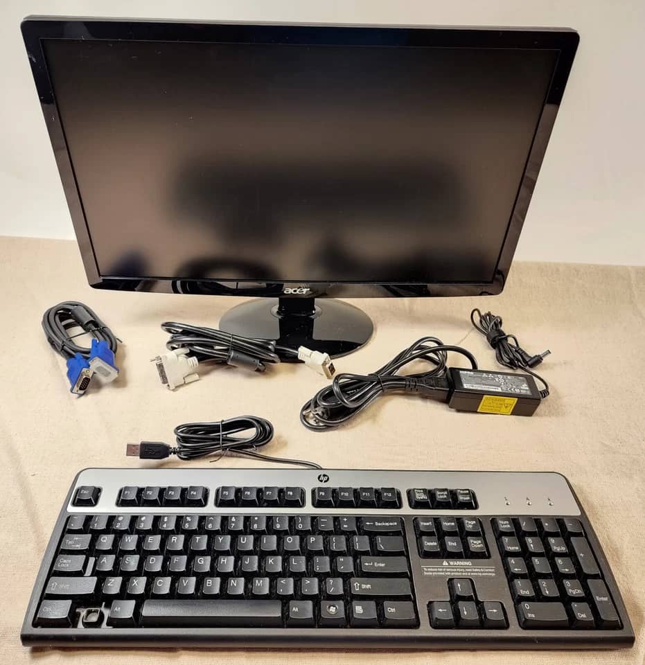 Acer S202HLBD Monitors Black Used - Good