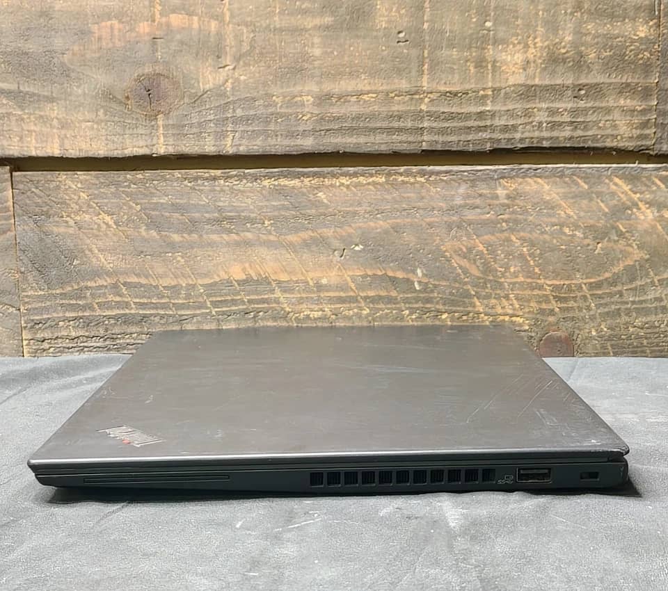 Lenovo ThinkPad T495s Computers 256GB 16GB Used - Good