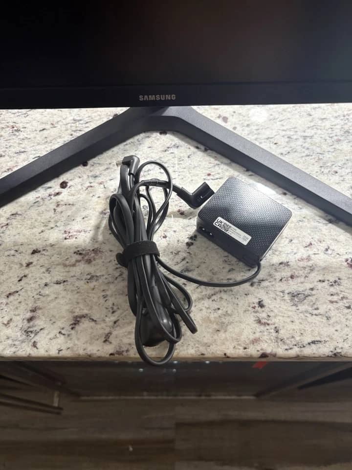 Samsung S32B304NWN Monitors New