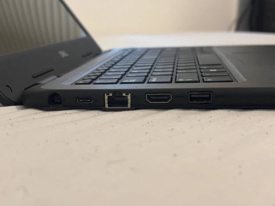 Dell Latitude 3300 Computers 128GB 4GB Used - Good