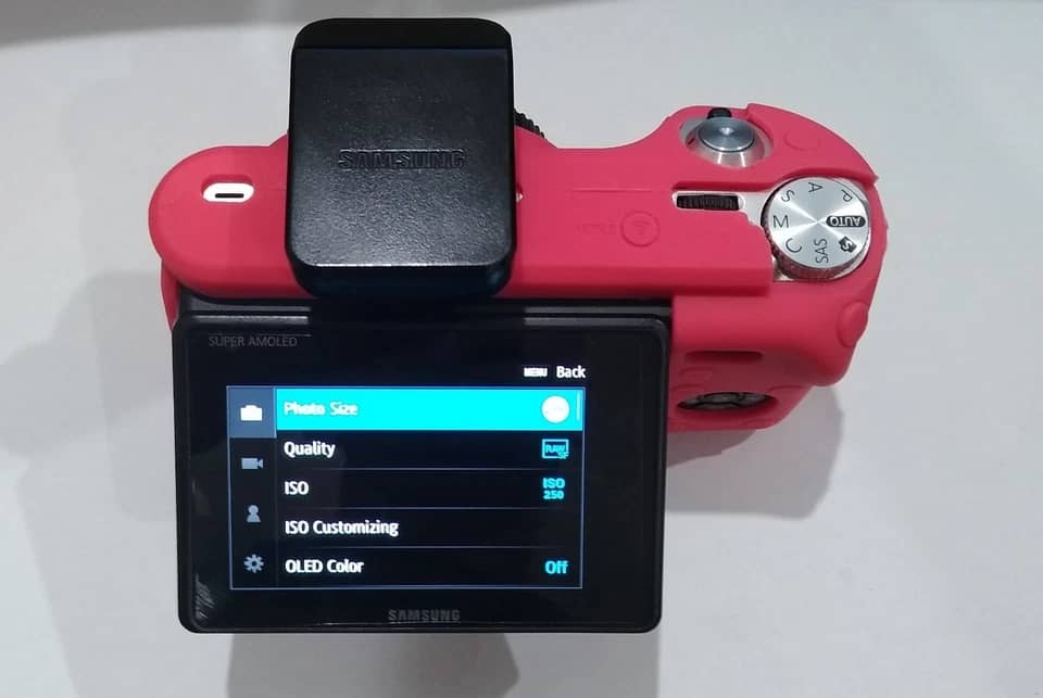 Samsung NX500 Digital Cameras Black Used - Good 16-50mm Kit