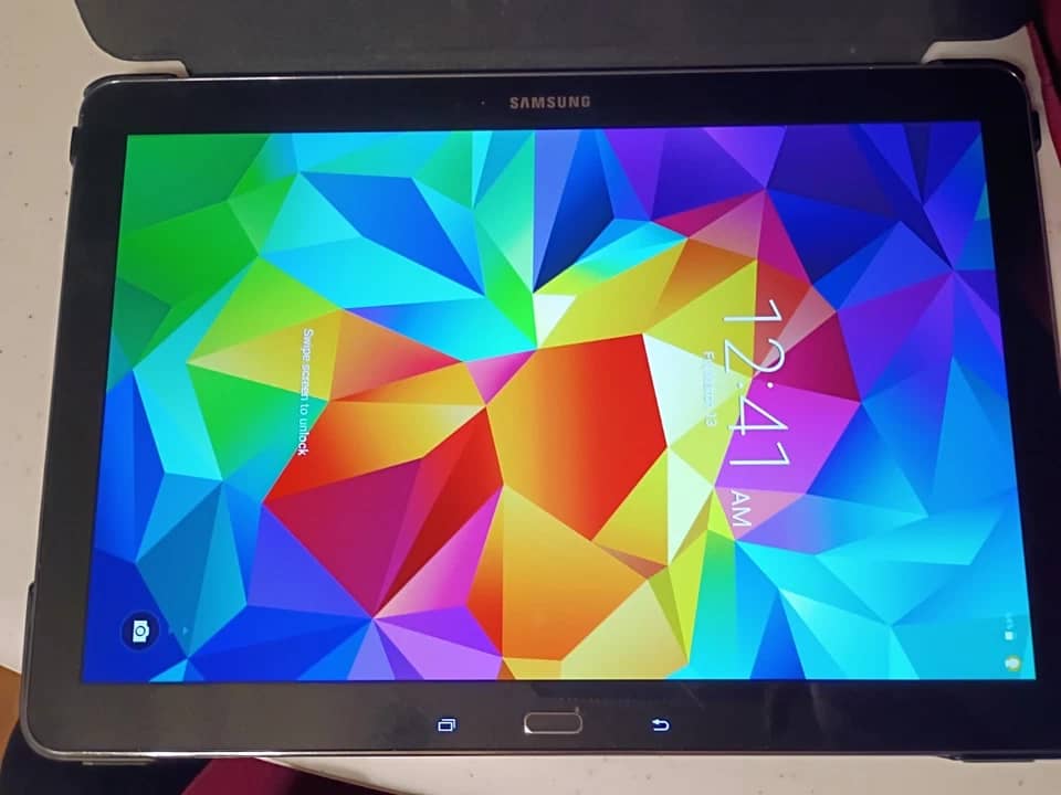 Samsung Galaxy Note tablets Tablets Black 16GB For parts or not working 8"