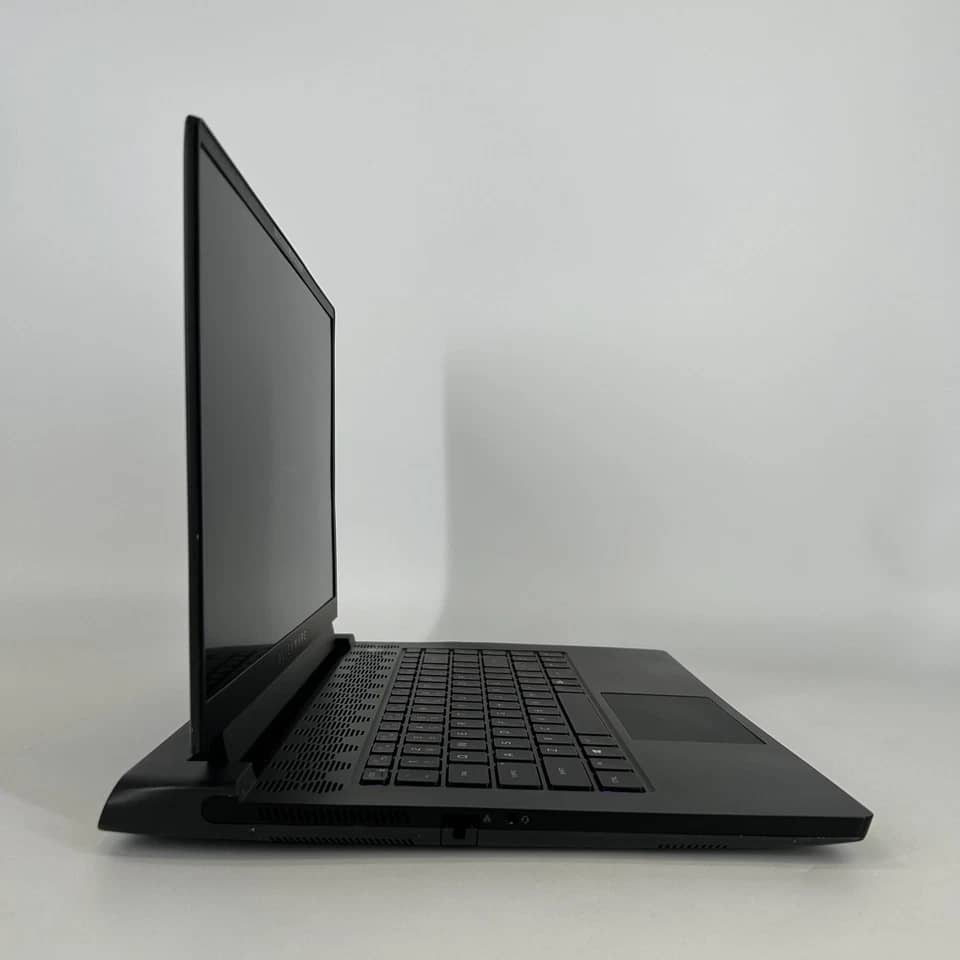 Dell Alienware m15 R5 Computers 1000GB 16GB Refurbished - Excellent