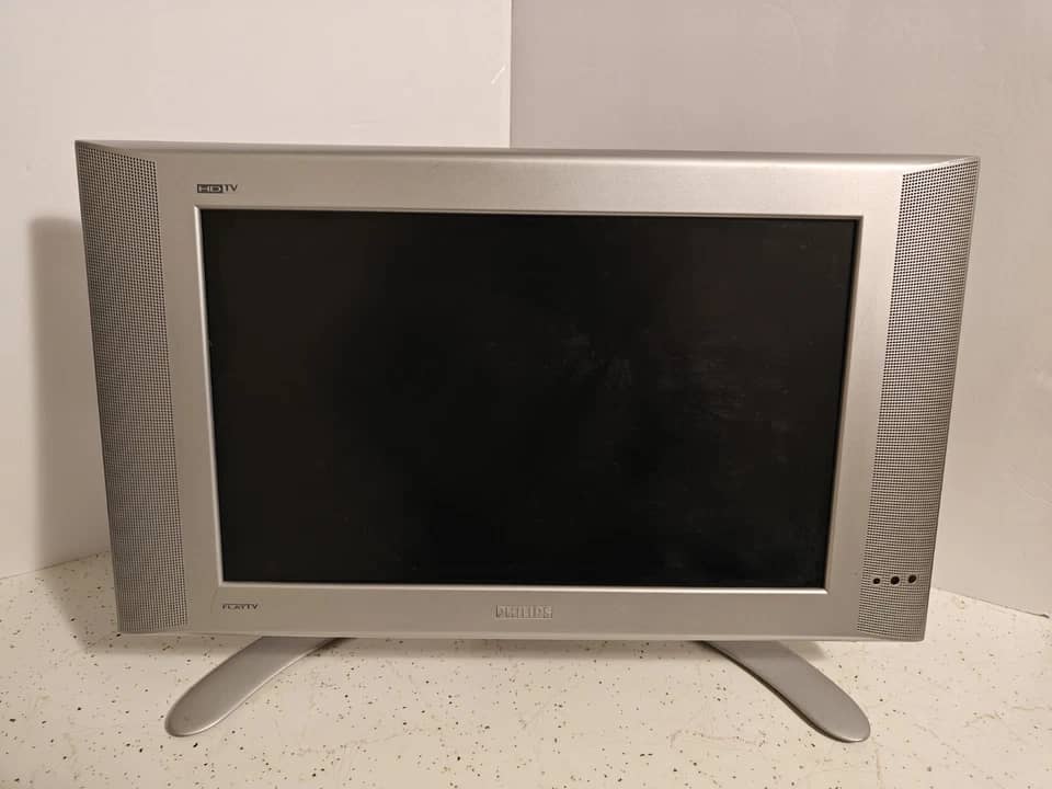 Philips 15PF9936/37 TVs Used - Good