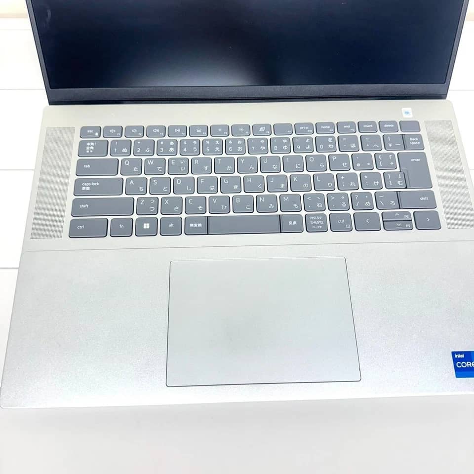 Dell Inspiron 16 5620 Computers 1TB 16GB New