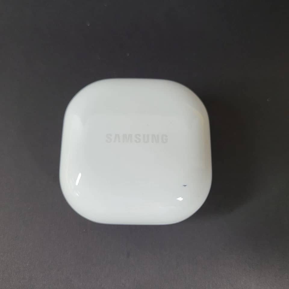 Samsung Galaxy Buds FE Headphones & Earbuds Gray Used - Good