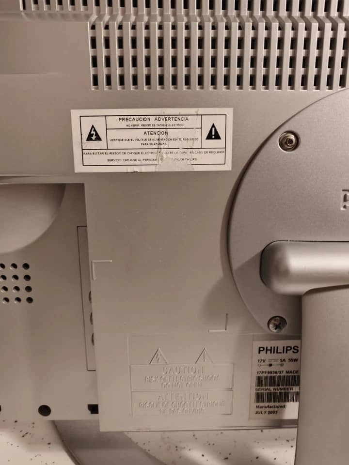 Philips 15PF9936/37 TVs Used - Good