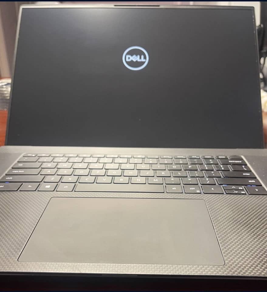Dell Precision 5750 Computers 1TB 32GB Used - Good