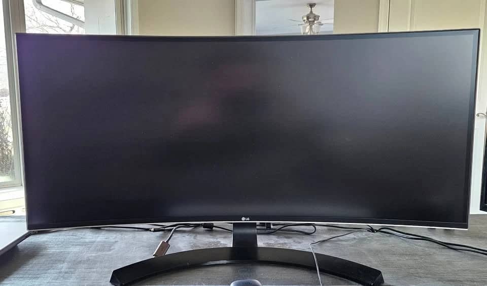 LG 34UC88 Monitors Black New
