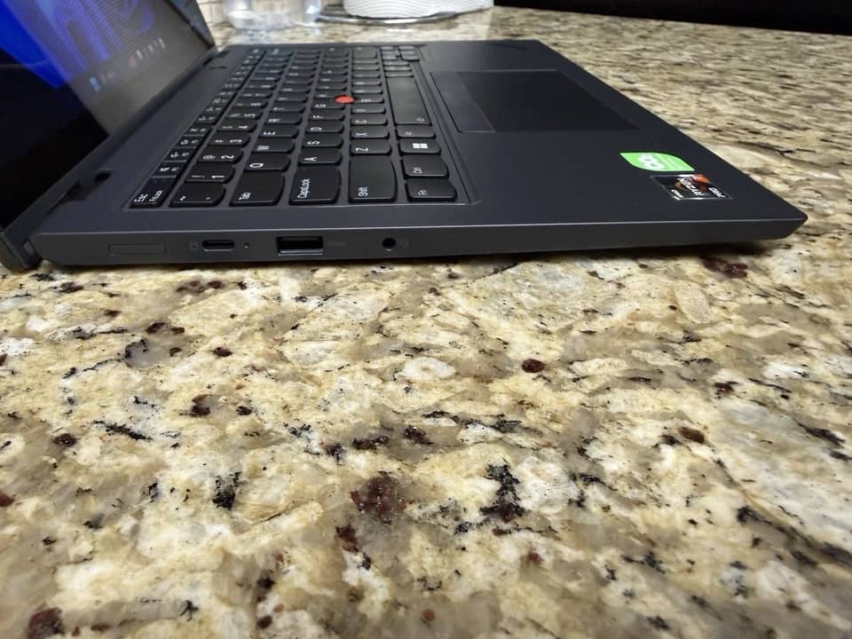 Lenovo Yoga 13 Computers 240GB 8GB Used - Good