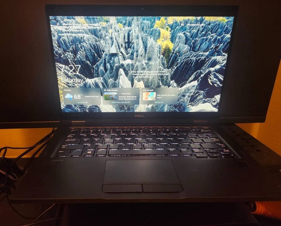 Dell Latitude 7389 Computers Not Included 16GB Used - Good