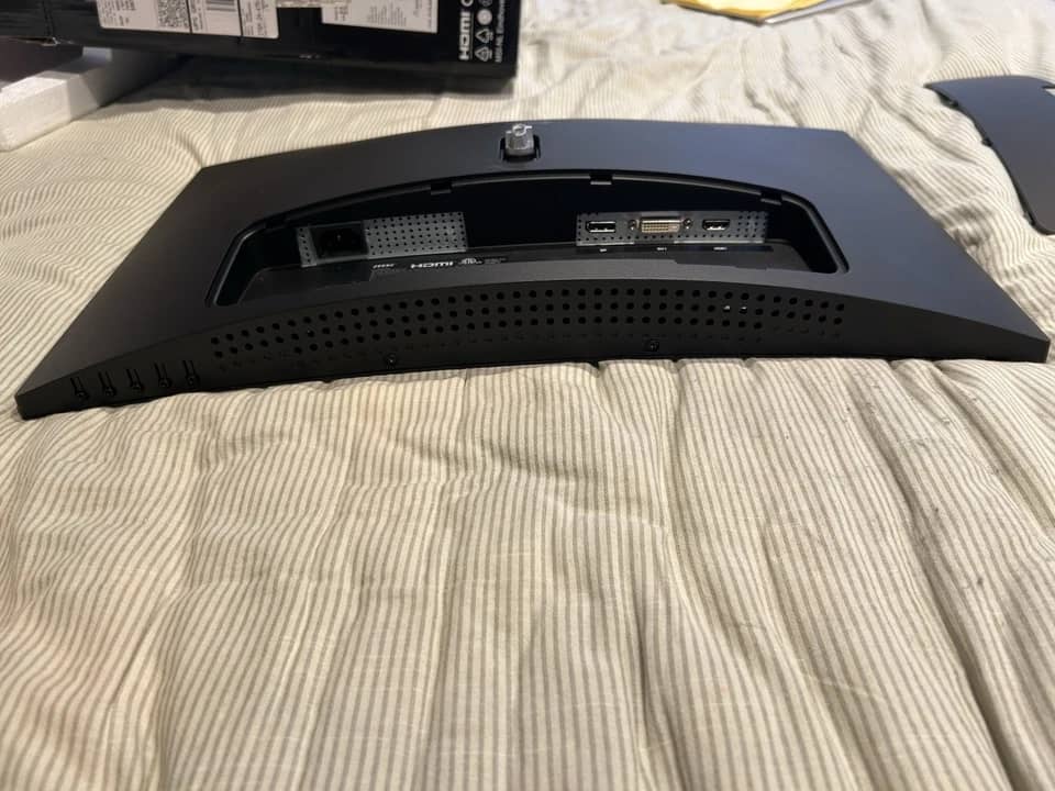 MSI Optix G24C Monitors Black Used - Good