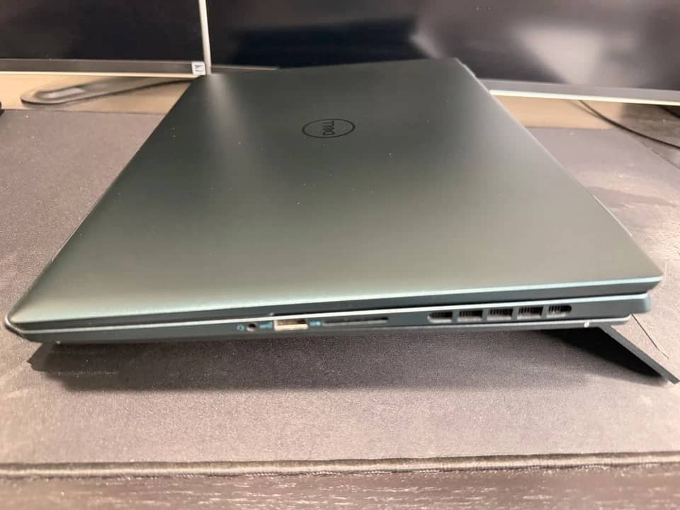 Dell Inspiron 16 7620 Computers 1TB 16GB New