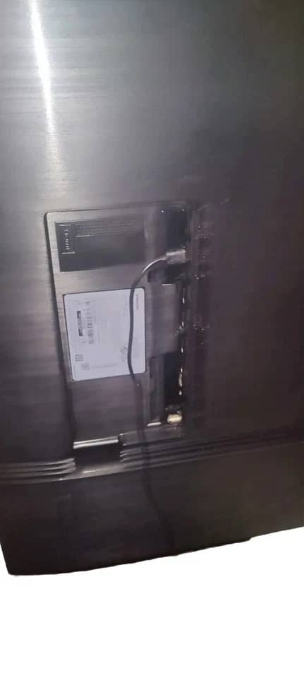 Samsung QN90B TVs Black Open-Box Excellent