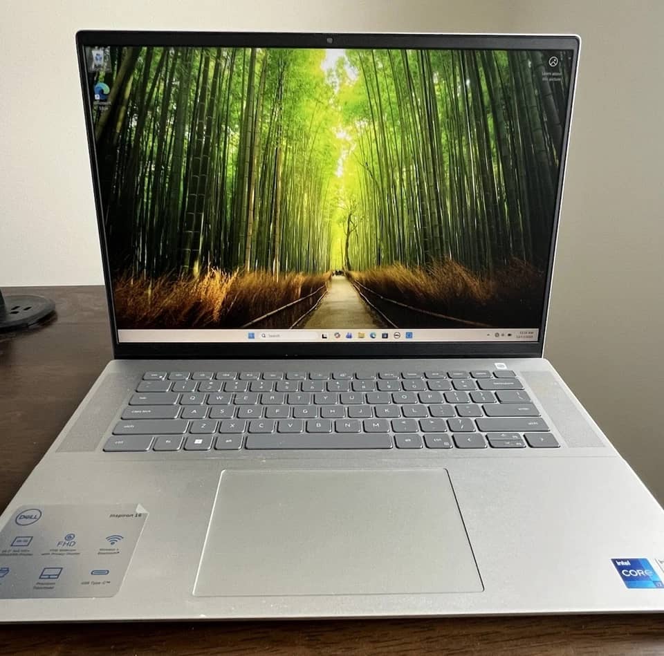 Dell Inspiron 5620 Computers 1000GB 16GB Refurbished - Excellent