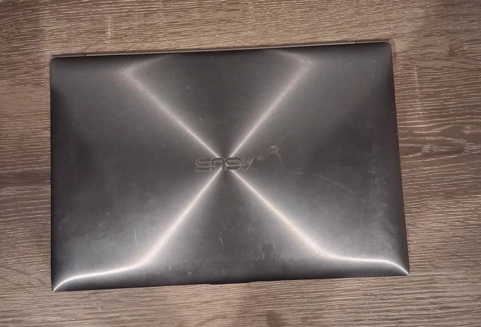 ASUS Zenbook UX31A Computers 256GB 4GB Used - Good