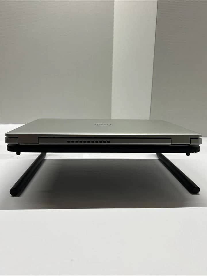 Dell Inspiron 5584 Computers 256GB 12GB Used - Good