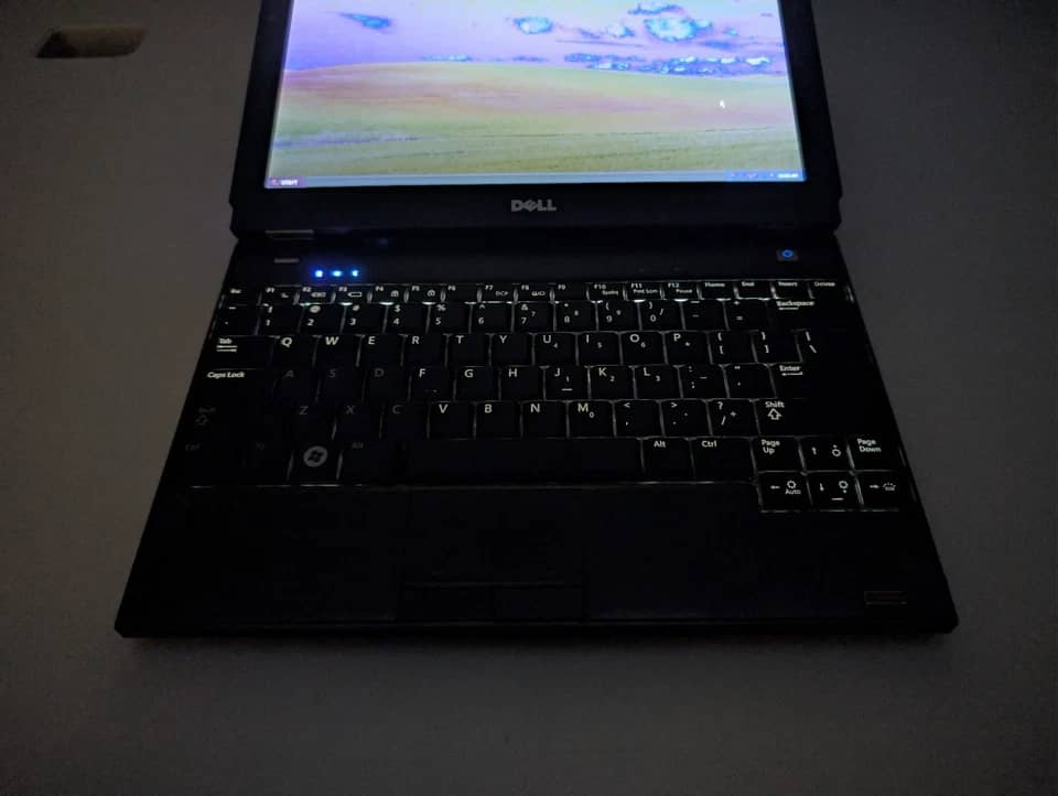 Dell Latitude 4200 Computers 128GB Used - Good