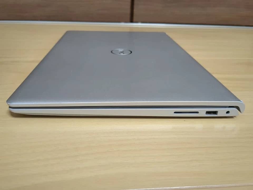 Dell Inspiron 3525 Computers 1.5TB 32GB Refurbished - Excellent