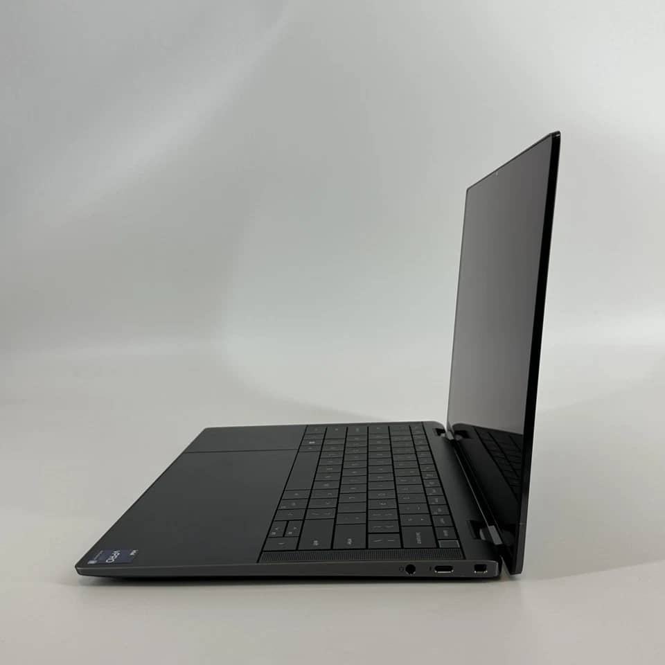 Dell Latitude 9440 Computers 1000GB 32GB Refurbished - Excellent