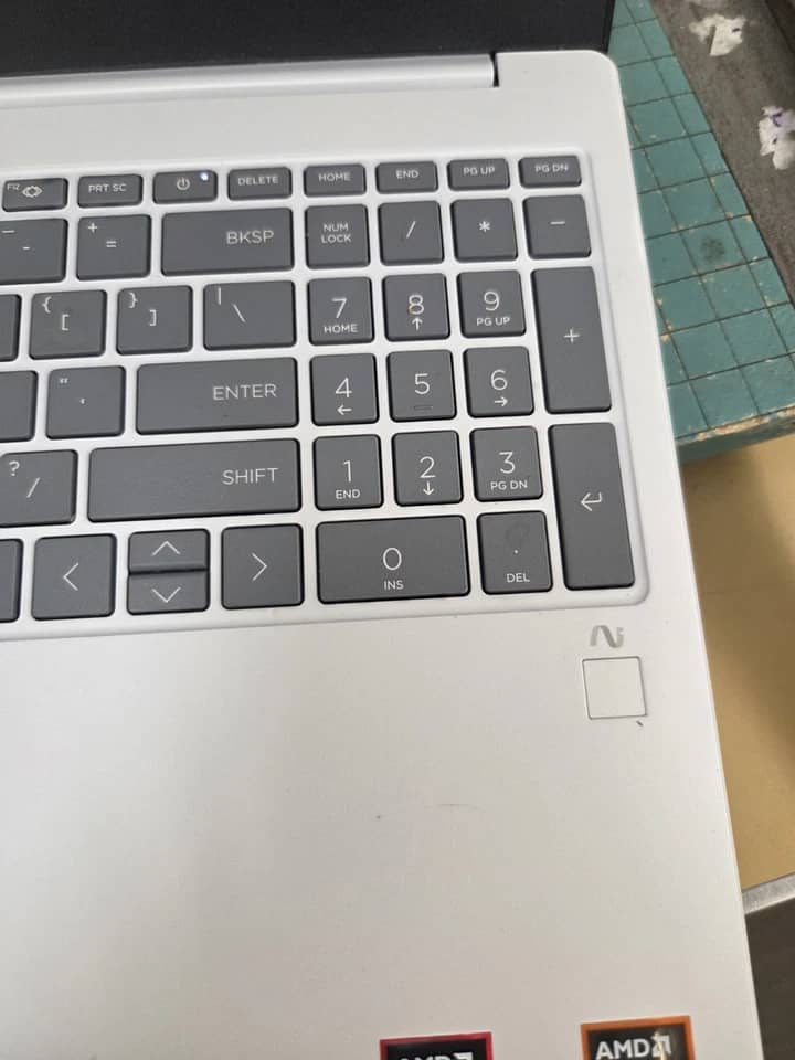 HP OmniBook 3 Computers 1.5TB 16GB New