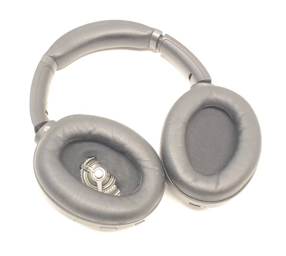 Sony WH-1000XM3 Headphones & Earbuds Brown New