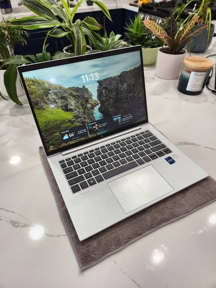 HP EliteBook 1040 G10 Computers 1TB 32GB Used - Like New