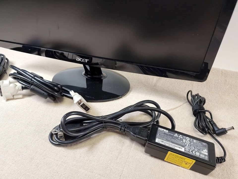 Acer S202HLBD Monitors Black Used - Good