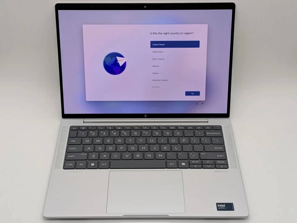 HP EliteBook 1040 G11 Computers 1TB 16GB New