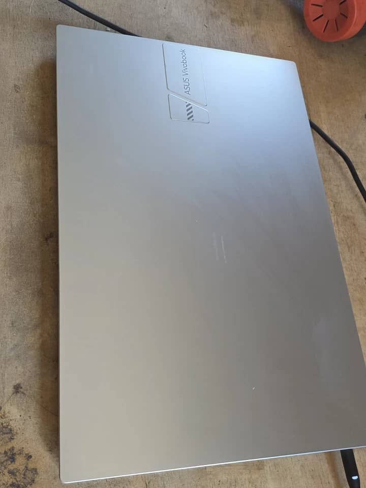 ASUS Vivobook F1504VAP Computers 1TB 16GB New