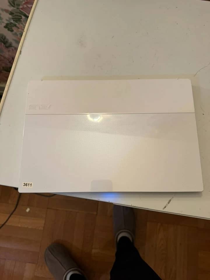 ASUS Vivobook MJ401TA Computers 120GB 4GB Used - Good