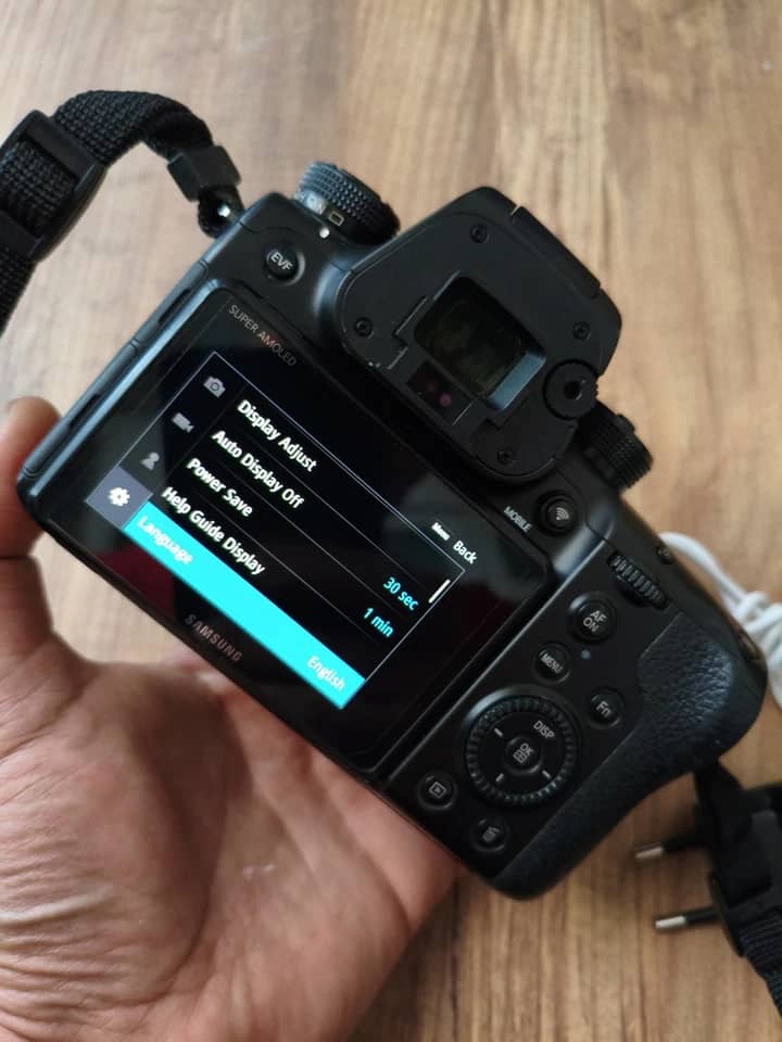 Samsung NX1 Digital Cameras Black Used - Good 16-50mm Kit