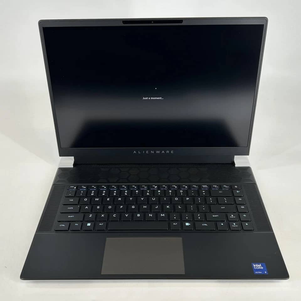 Dell Alienware x16 R2 Computers 32GB Used - Good