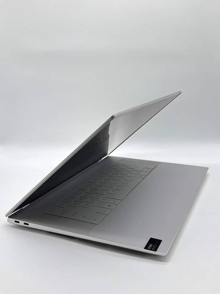 Dell XPS 16 9640 Computers 512GB 16GB New