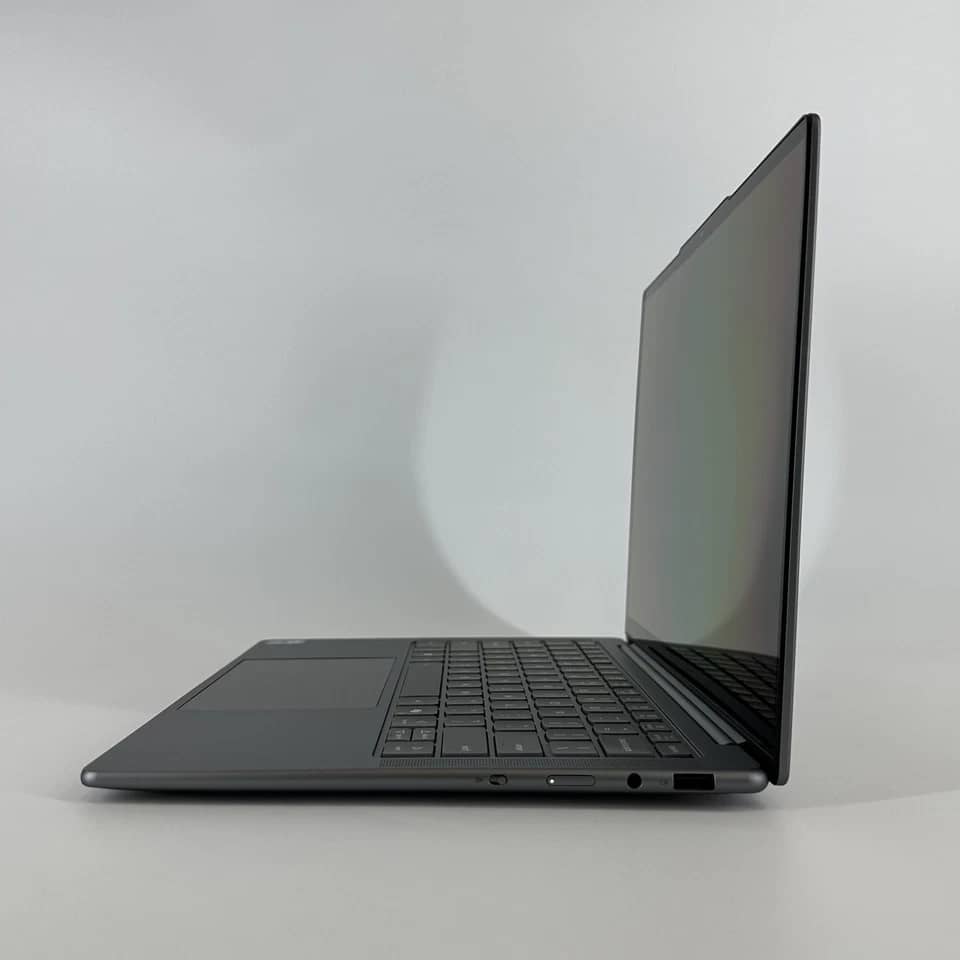 Lenovo IdeaPad Slim 7i Computers 1TB 16GB New