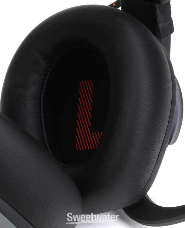 JBL JBLQ810WLBLKAM Headphones & Earbuds Black Refurbished - Excellent