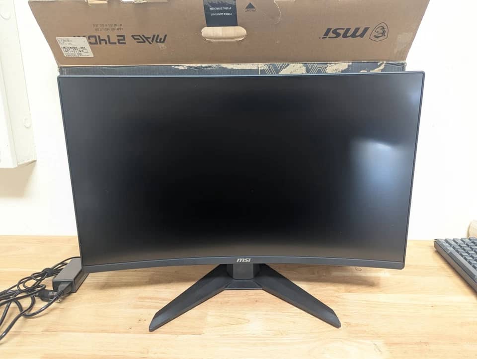 MSI MAG274QRF-QD Monitors New Black