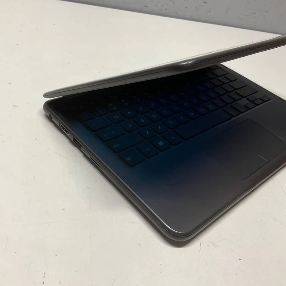 Dell Inspiron 3185 Computers 32GB 4GB Used - Good