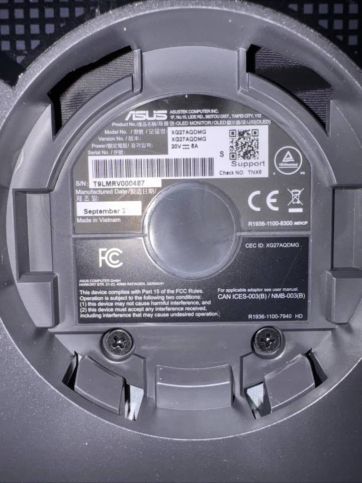 ASUS XG27AQDMG Monitors For parts or not working