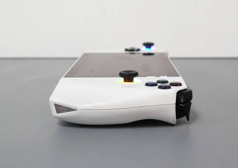 ASUS ROG Ally 7 Video Game Consoles White AMD Ryzen Z1 Extreme New