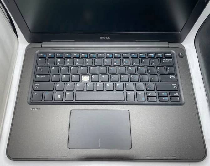 Dell Latitude 3380 Computers 128GB 4GB Used - Acceptable