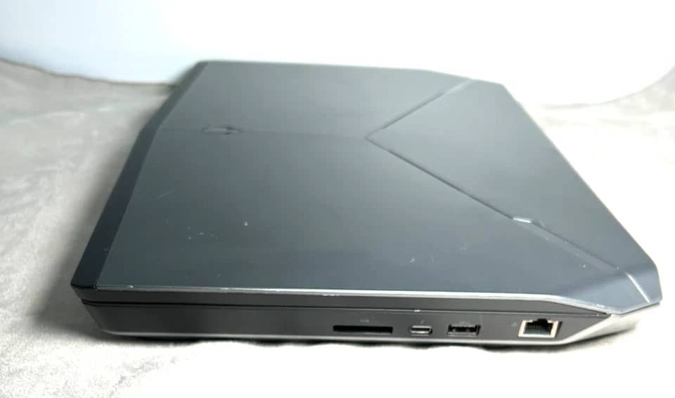Dell Alienware 15 R2 Computers 1.5TB 32GB Used - Good