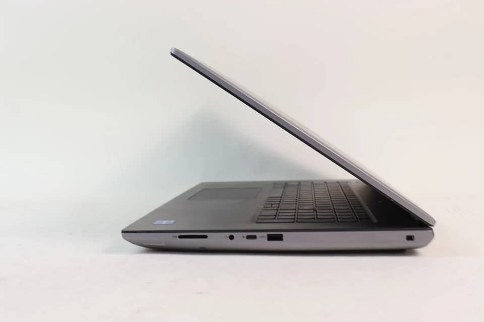 Dell Precision 7770 Computers 1000GB 32GB Refurbished - Excellent