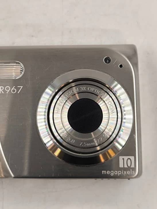 HP Photosmart R967 Digital Cameras Silver Used - Good